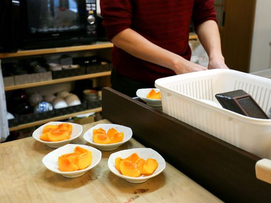 手作りの食事準備