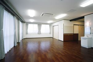 清潔な介護施設の居室