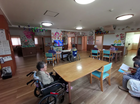 明るいラウンジ