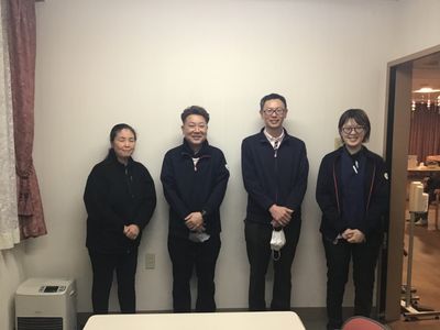 和気あいあいとしたスタッフ