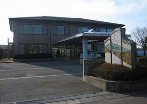車椅子対応の出入口