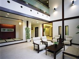 広々した応接エリア