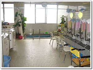 明るい浴室