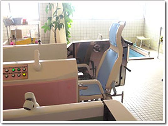明るい機能訓練室