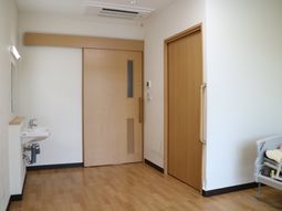 快適な洋室の一角