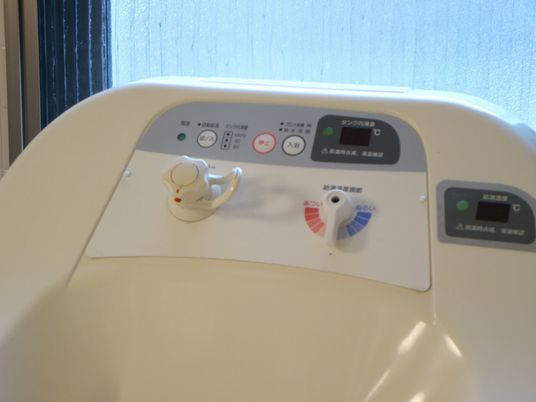 温度調節機能付き浴槽