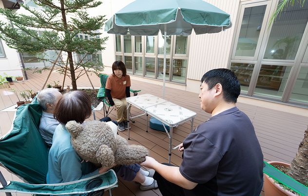 会話が弾むテラス