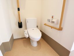 バリアフリートイレ