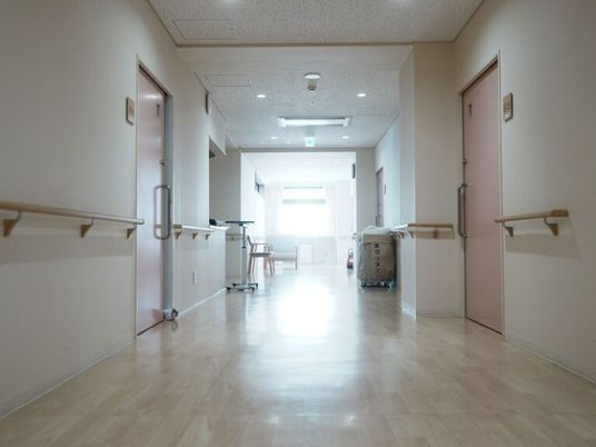 明るい廊下  