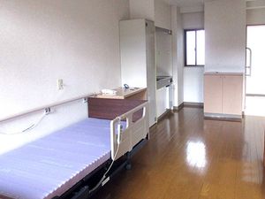 居室のベッド  