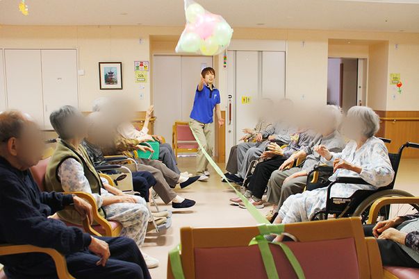 楽しむ人々が集う場所  