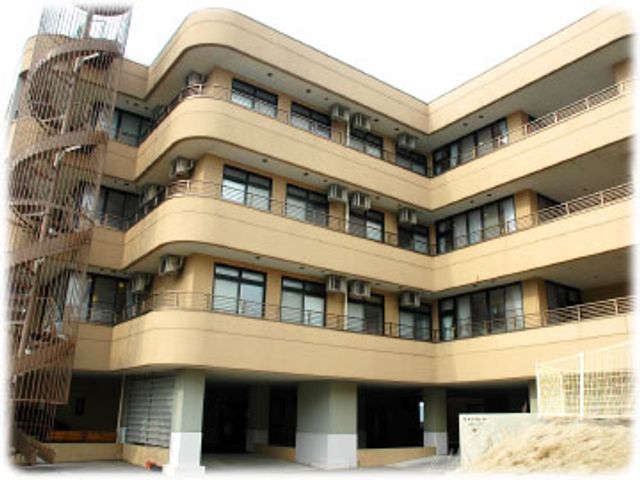 風通しの良い建物外観 外観 開放的で明るい雰囲気の外観です。施設全体から優しい印象を受けます。