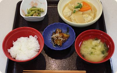 栄養豊富な和膳