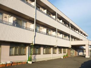 モダンな建物の外観