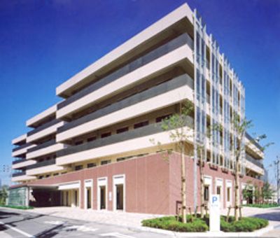 モダンな建物の外観