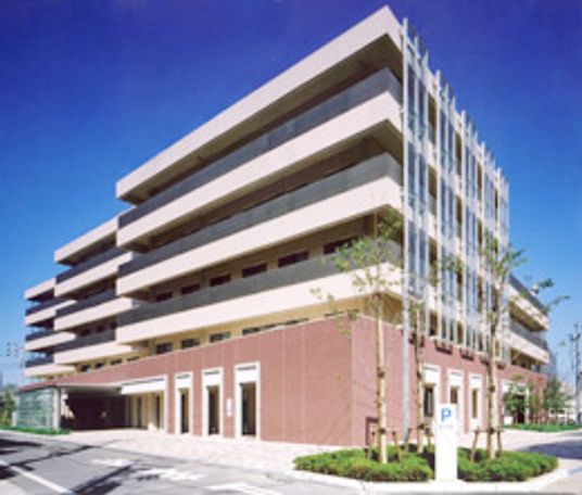 モダンな建物の外観