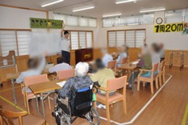 講堂でのアクティビティ