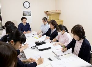 スタッフの会議室  