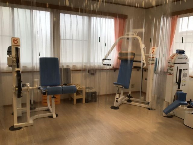 清潔な機能訓練室