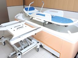 清潔な浴室設備