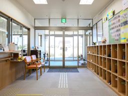 明るいエントランス