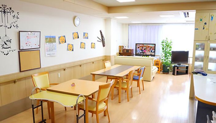 自然光が入るレクリエーションルーム