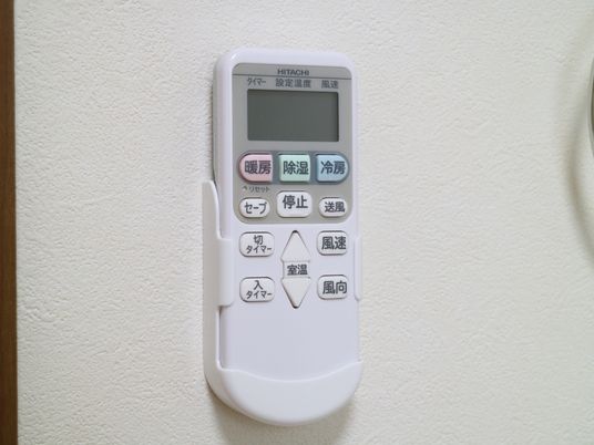 エアコンのリモートコントローラー