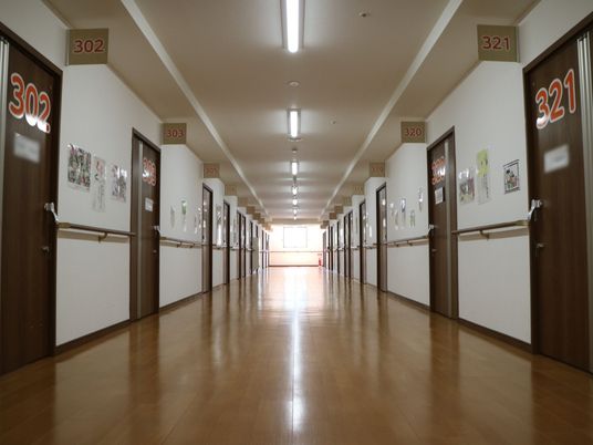 清潔感のある廊下
