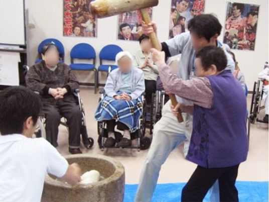 もちつきイベントの様子