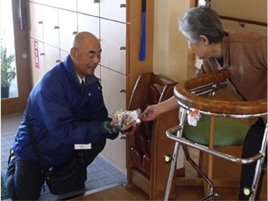 笑顔の交換エントランス