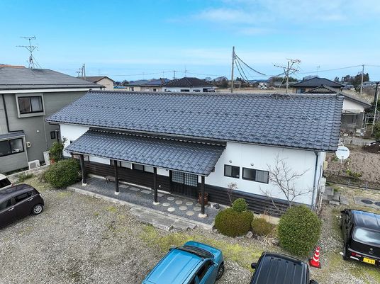 平屋の建物外観