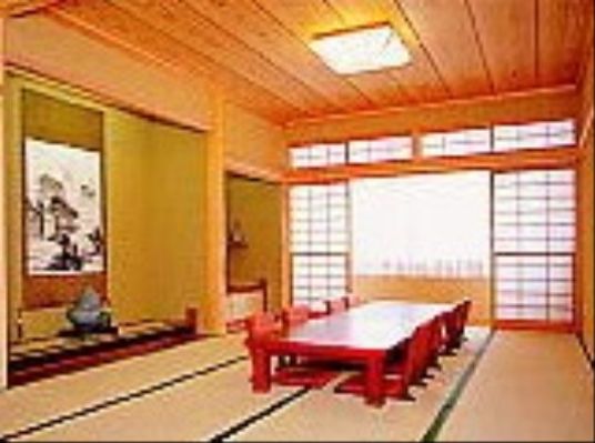 温もりある和室空間