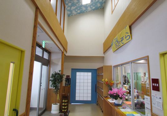 明るい廊下