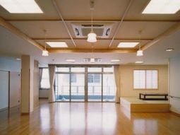 明るい広々空間