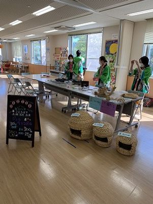 開放的な室内スペース