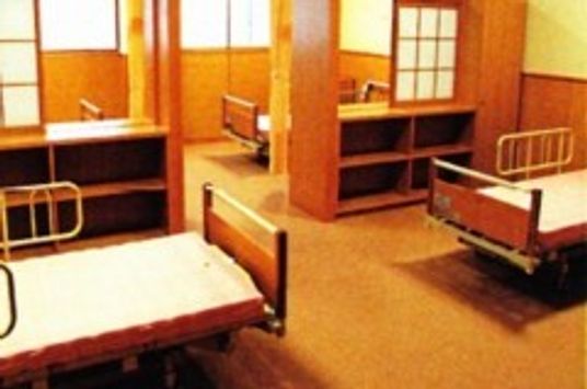陽が差し込む居室