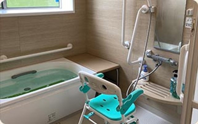 安全に配慮した浴室