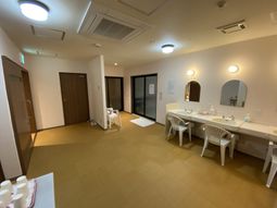 ゆったりとした洗面スペース