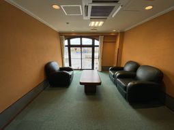 くつろぎのラウンジ空間