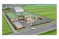 広々とした外観