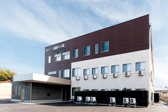 2階建ての建物外観