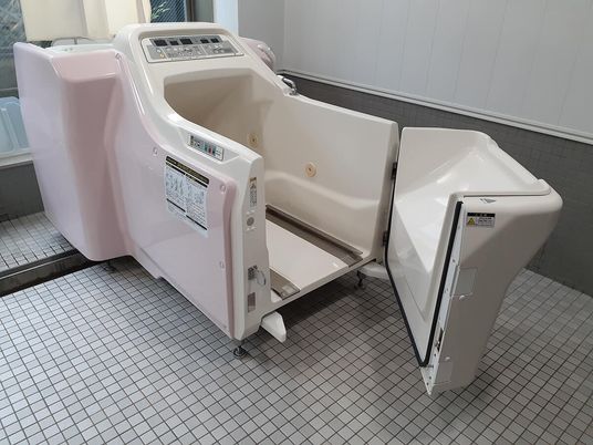 安全で快適な浴槽