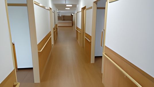 明るい廊下