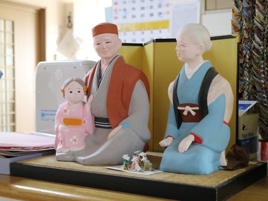 和の心が感じられる置物