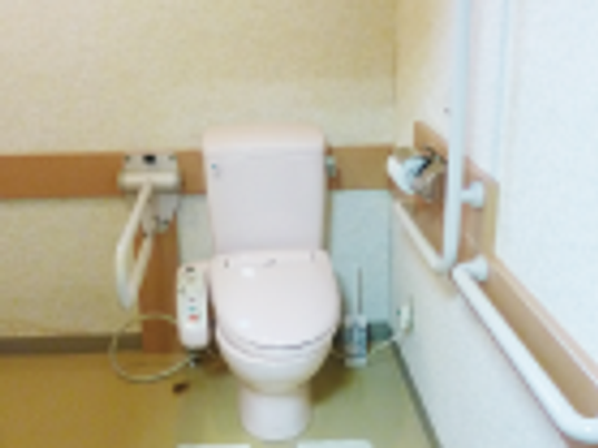 安全設計のトイレ  