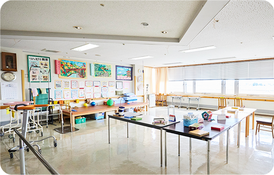 自然光が入る機能訓練室