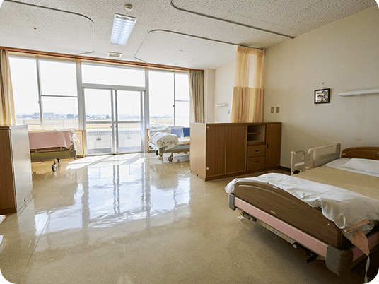 明るい多床室  
