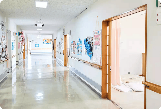 装飾された廊下