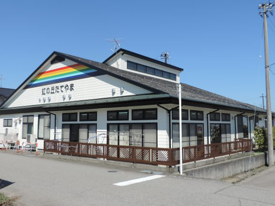 外観とやま  