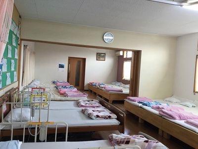 落ち着いた雰囲気の居室